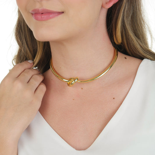 Amara Knot Choker